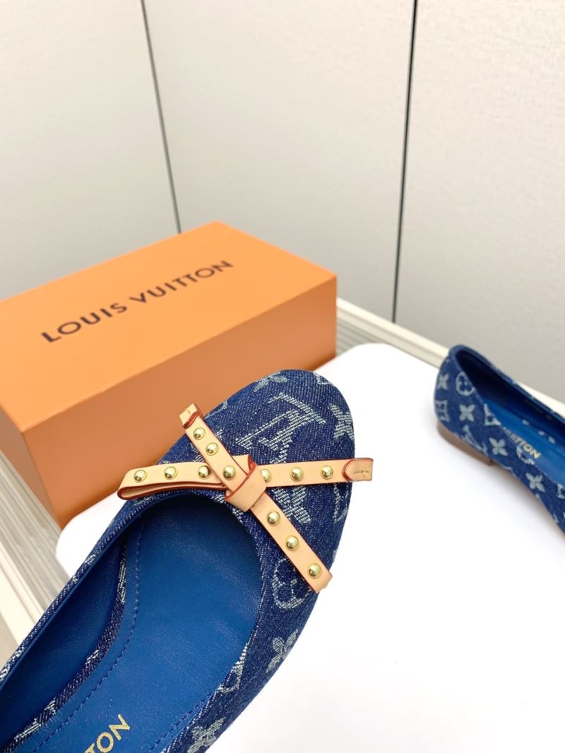 Louis Vuitton Low Shoes